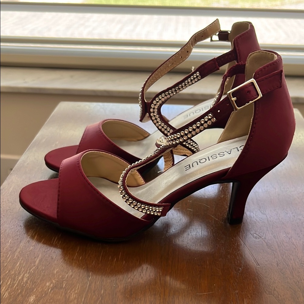 Burgundy / Wine Red Bedazzled Sequin Strappy Low Heels